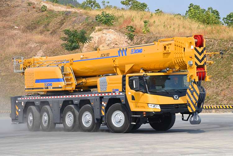 XCMG Official 180 Ton All Terrain Trucks XCA180 China New Crane Truck for Sale